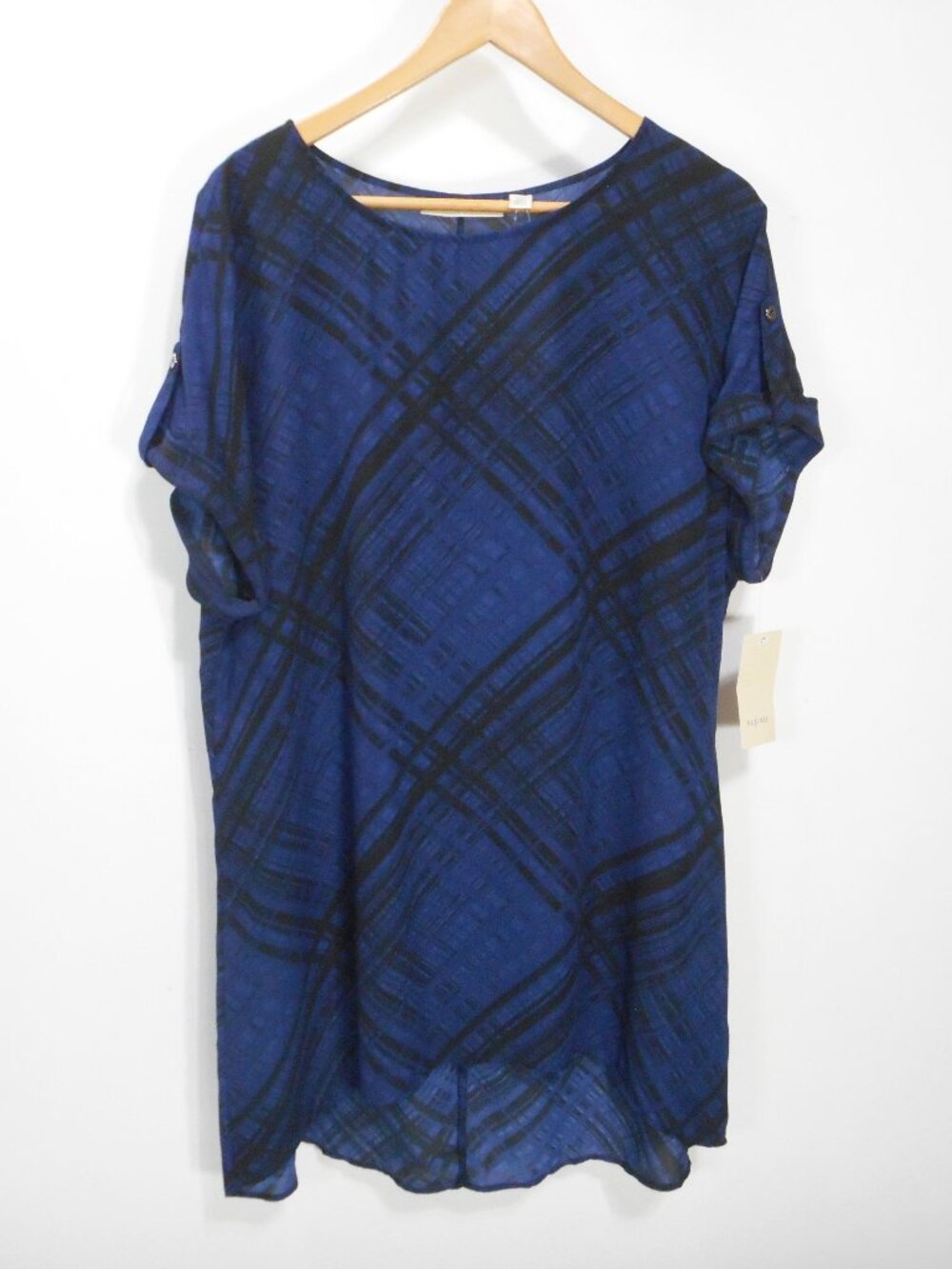 Sejour Women's 14W Plaid Split Back Tunic Top Lightweight Navy Black Tab Sleeve